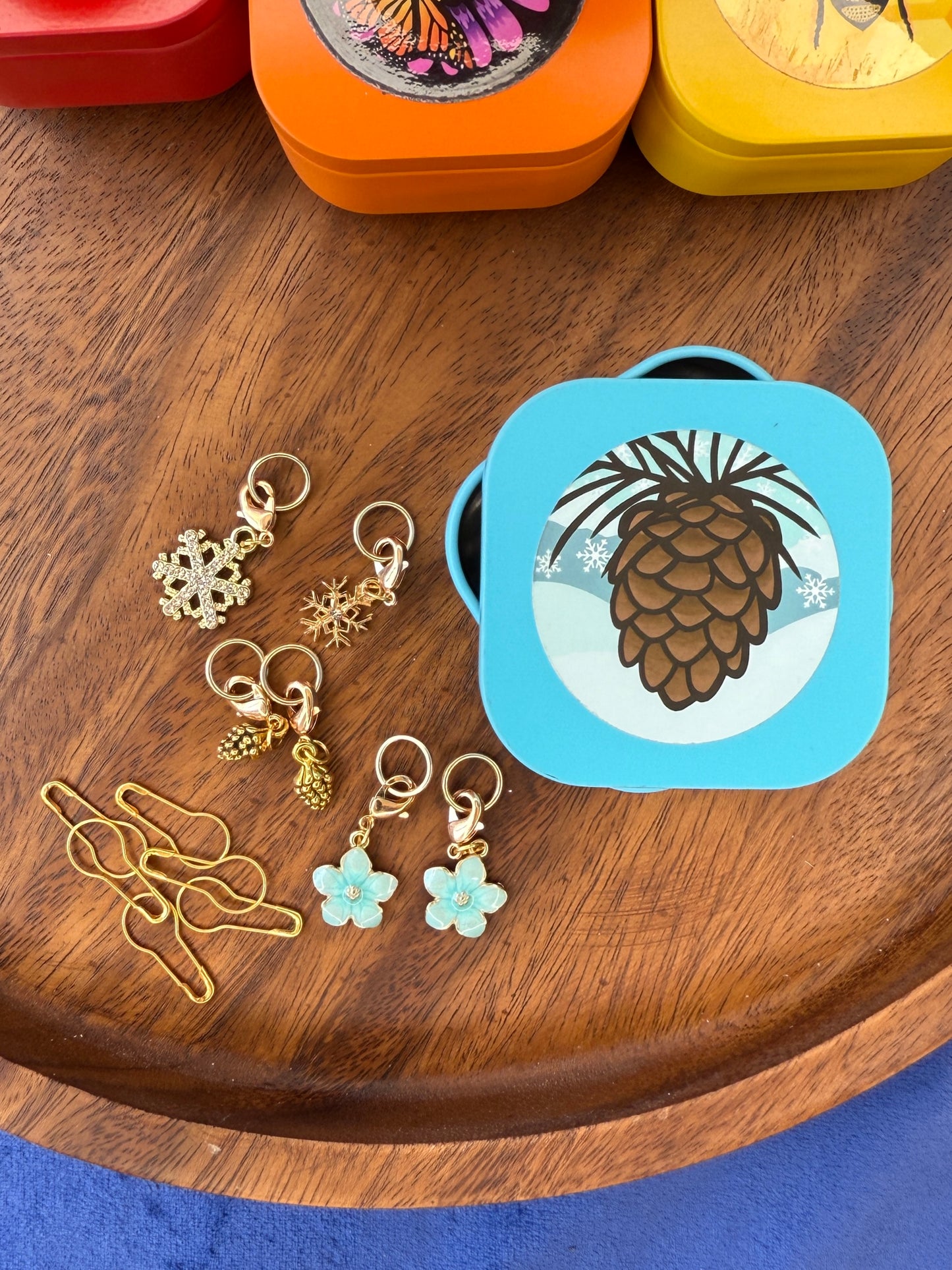 Pinecone Stitch Markers