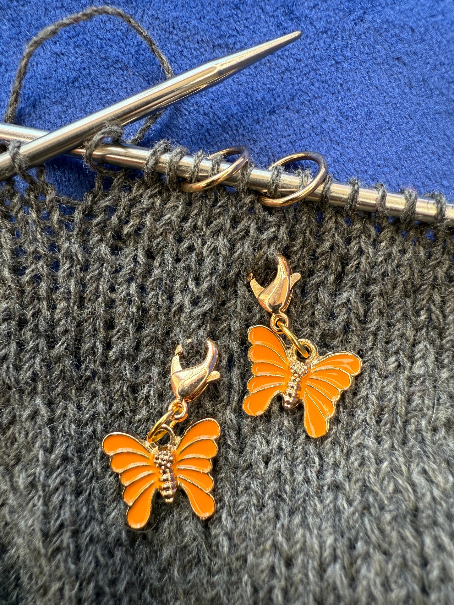 Funky Wave Stitch Markers