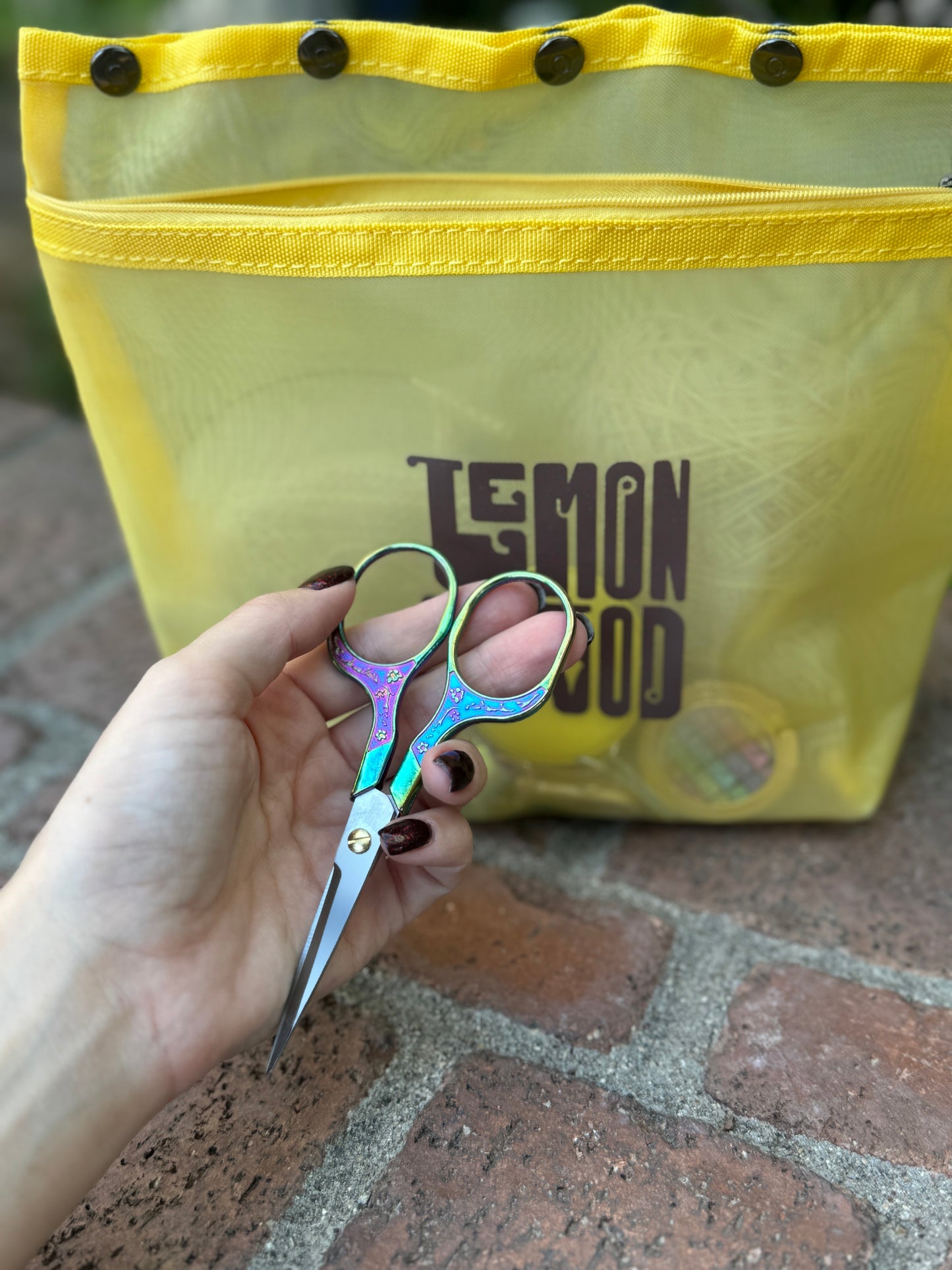 A Weekly Special: Lemonwood Oh Snap Bags