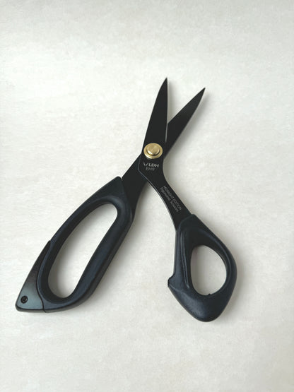 LDH 9" Midnight Edition Ergonomic Scissors