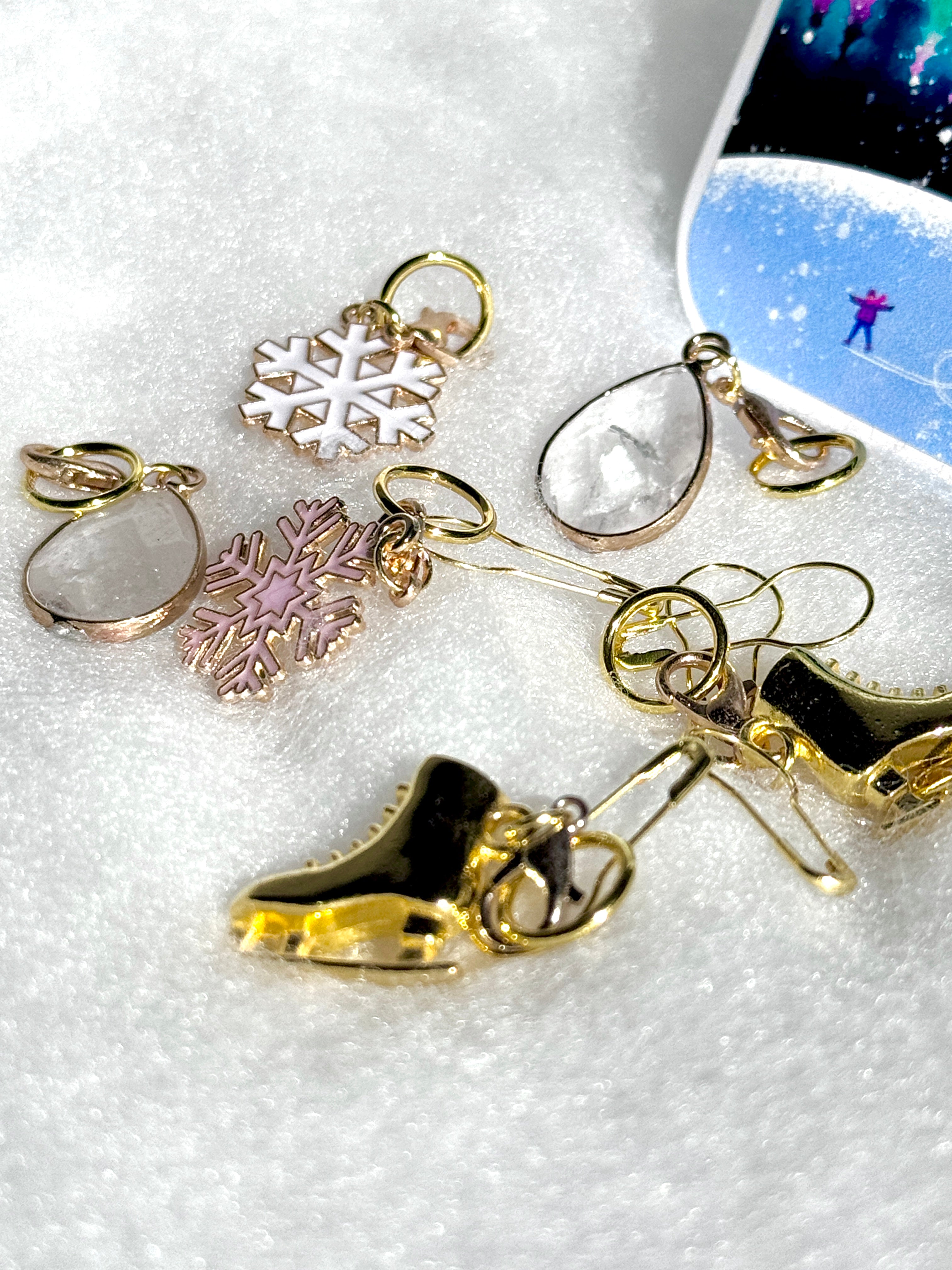 Skate the Lights Stitch Markers