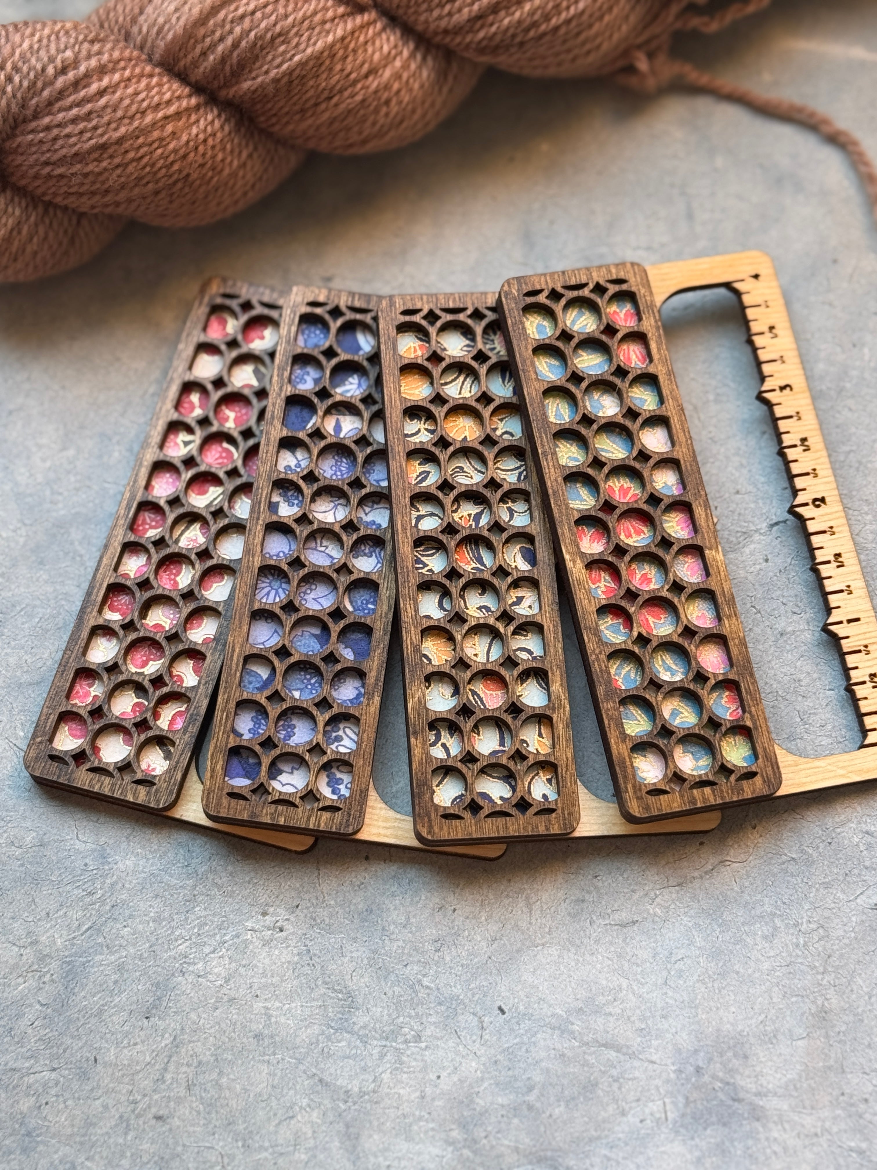 Chiyogami Stitch Gauge