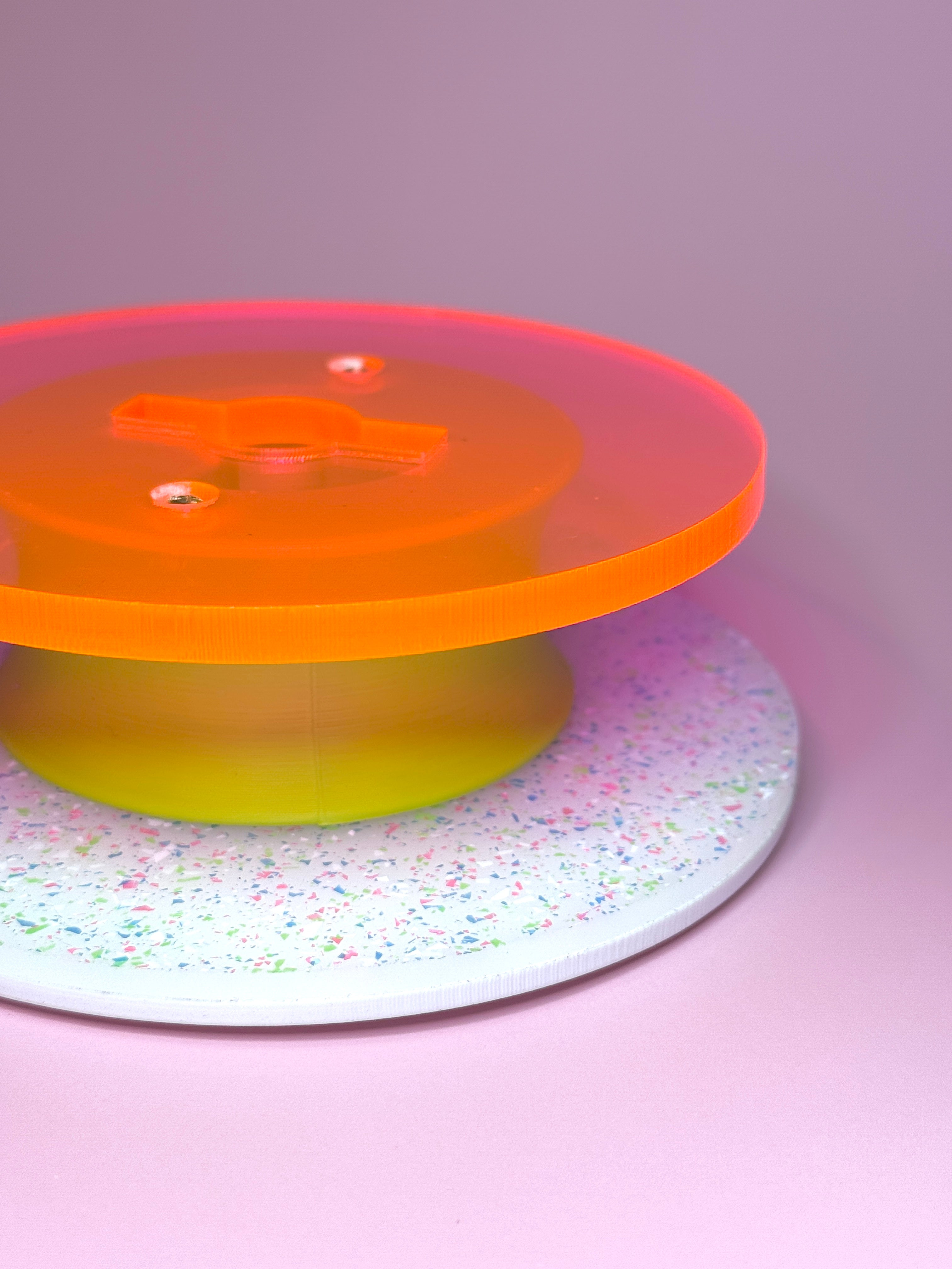The Whirl - Material Whirl Acrylic