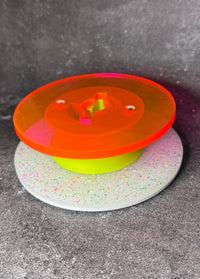 The Whirl - Material Whirl Acrylic