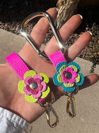 Flower Power! Phone Wristlet