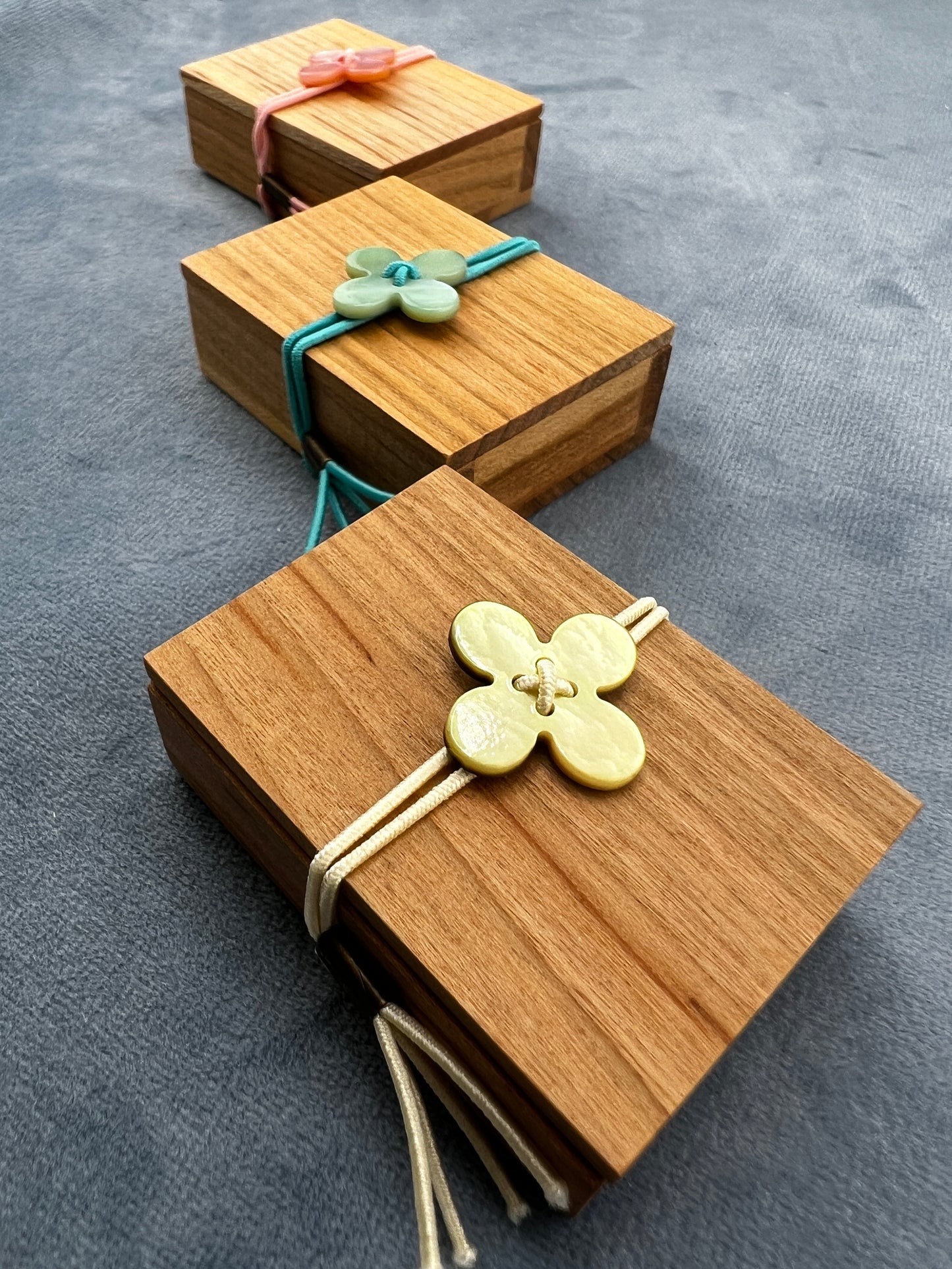 Cohana Glass Sewing Pins in a Cherry-Wood Box