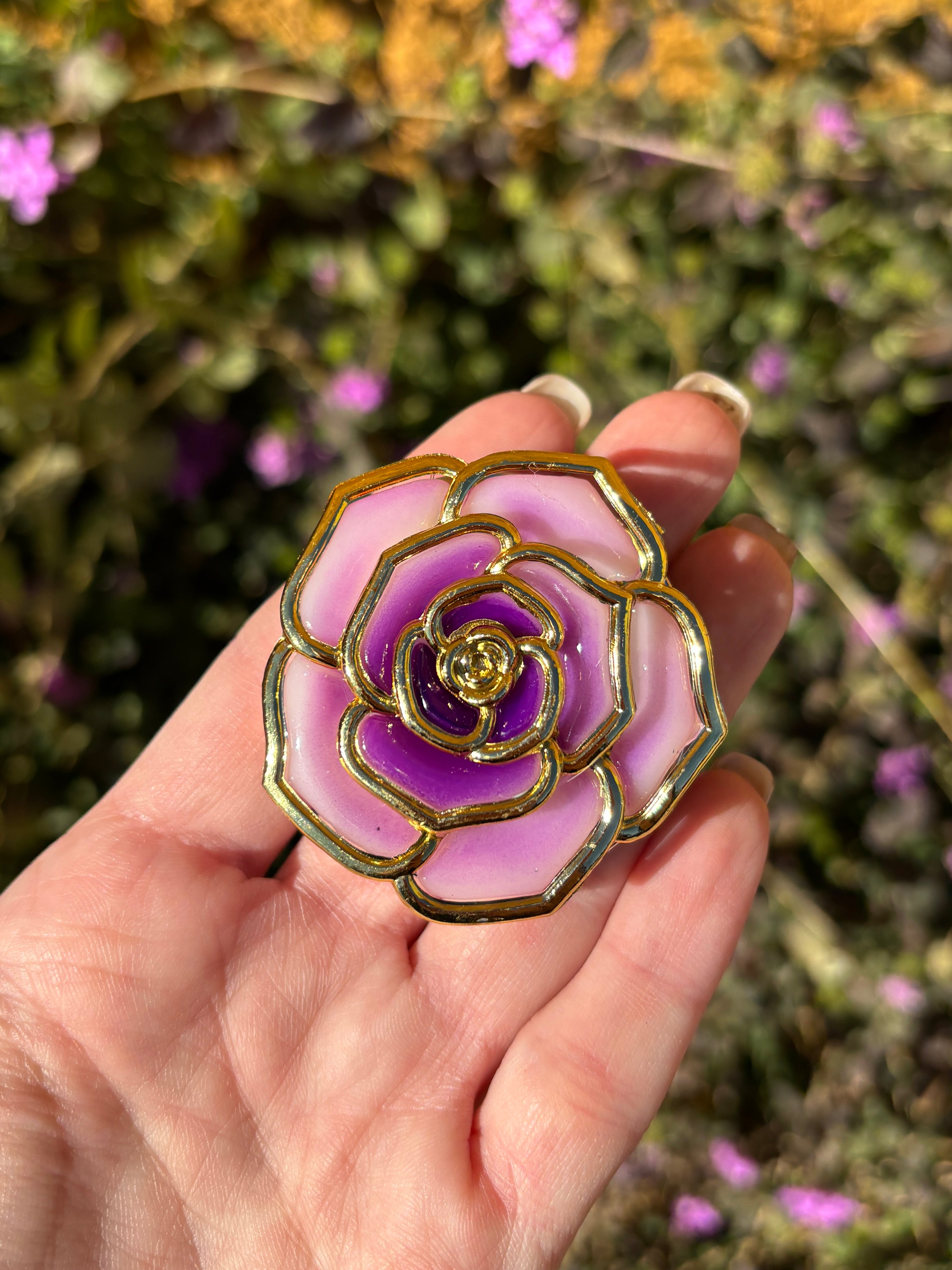 Vegan Rose Minder Hook