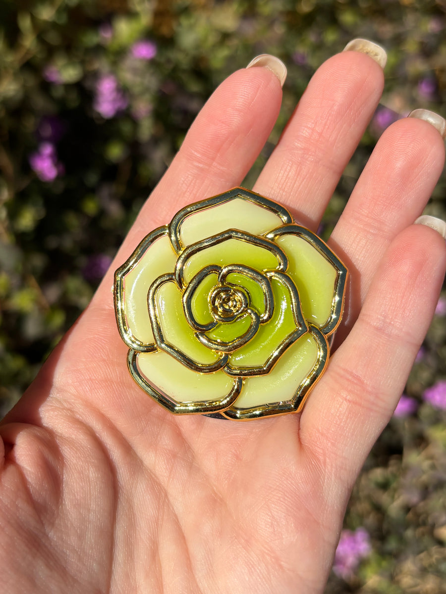 Vegan Rose Minder Hook