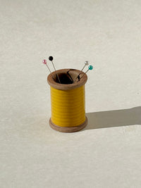 Cohana Hasami Magnetic Pin Holder
