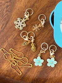 Pinecone Stitch Markers