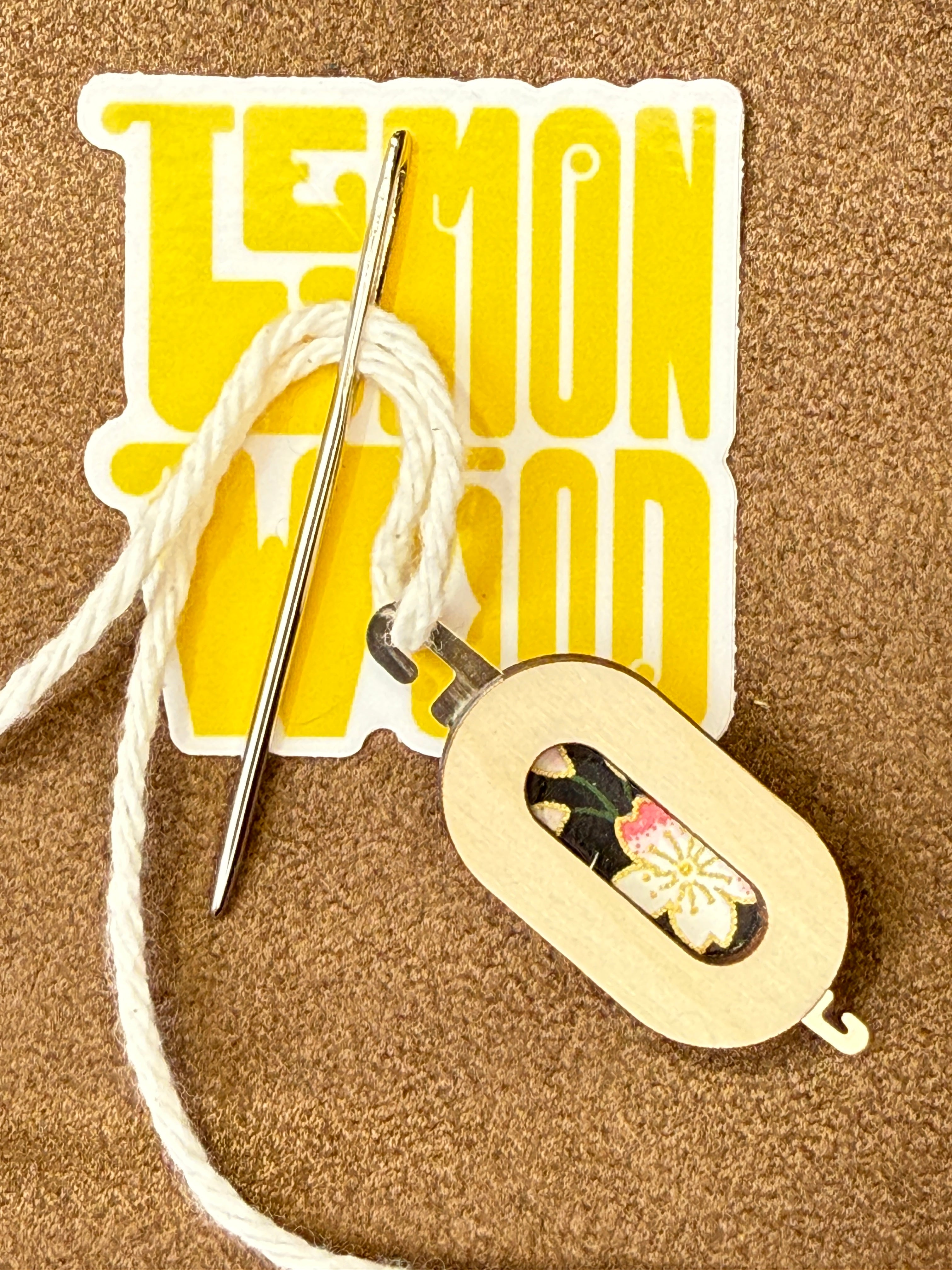 Lemonwood Needle Threader