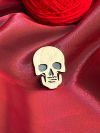 Skull Yarn Cutter