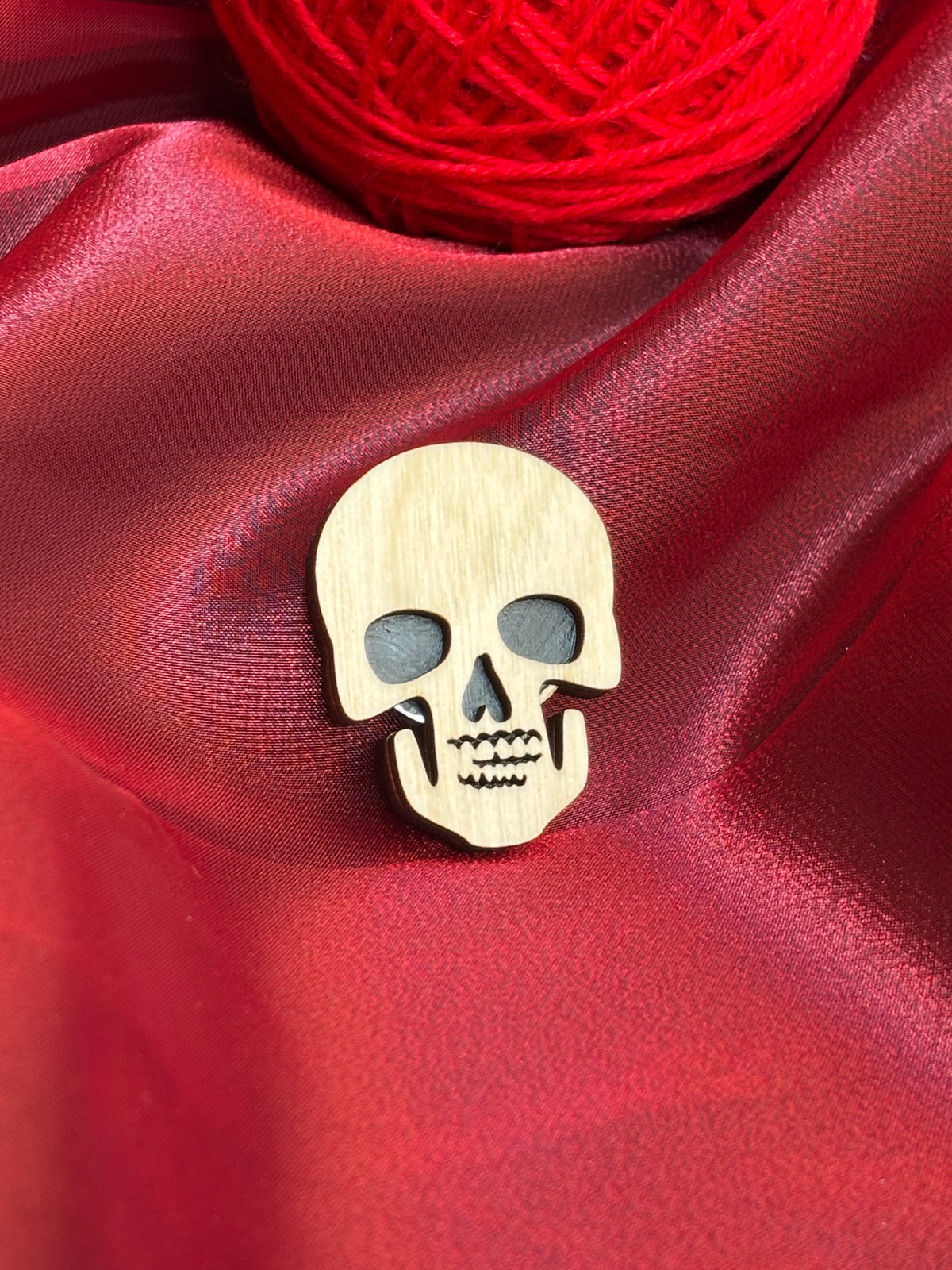 Skull Yarn Cutter