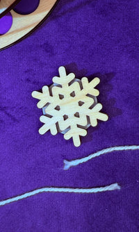 Snowflake Yarn Cutter