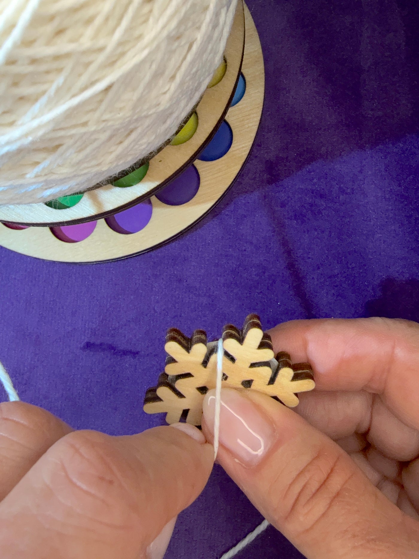 Snowflake Yarn Cutter